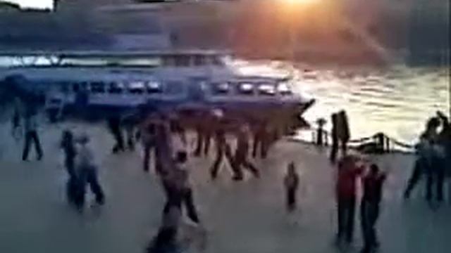 В Нескучном саду смотреть онлайн