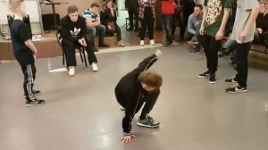 Уроки брейк данса для детей