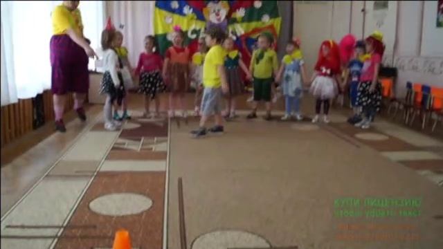 день смеха смотреть онлайн