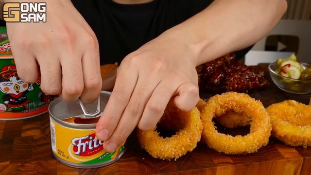 ASMR MUKBANG 직접 만든 치즈 햄버거 치즈스틱 불닭볶음면 핫도그 먹방 & 레시피 FIRE NOODLES AND BURGER EATING SOUND! смотреть онлайн