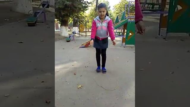 Учимся прыгать на скакалке смотреть онлайн