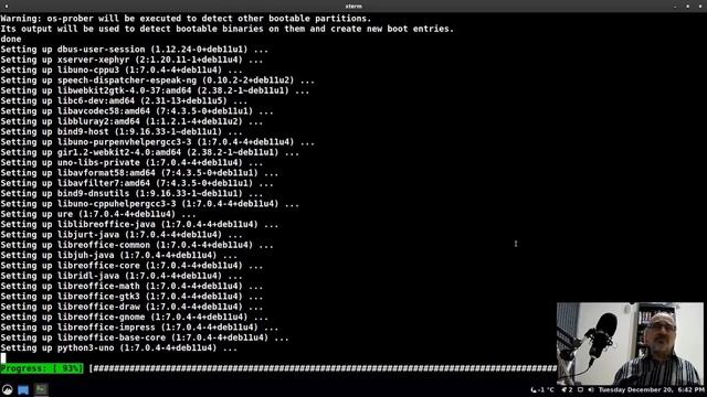 Debian Update смотреть онлайн