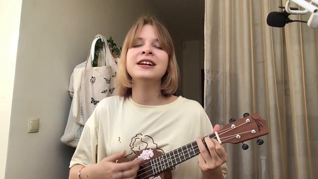 Devil town | Cavetown (ukulele cover) смотреть онлайн