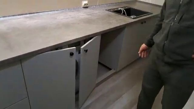 Кухня без верхних модулей. смотреть онлайн