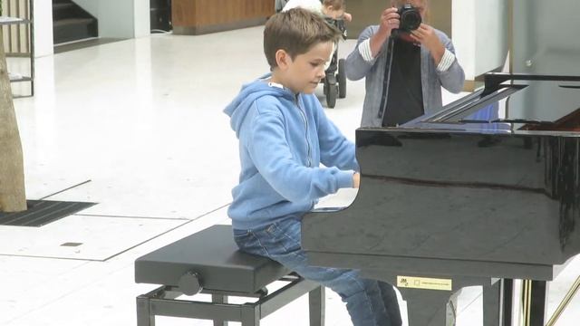Chopin, Vals opus 69, no.2. Sebastian Egebakken Svenøy смотреть онлайн