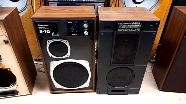 Radiotehnika S70 и S50B Сравнение! смотреть онлайн