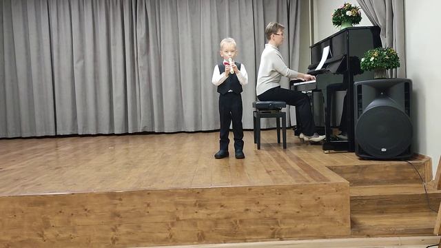 Е. Тиличеева "Вальс" Николаев Алексей 6 лет смотреть онлайн