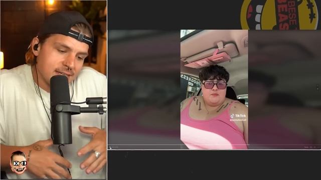 Fat Activist Claims Disability (Delusional) смотреть онлайн