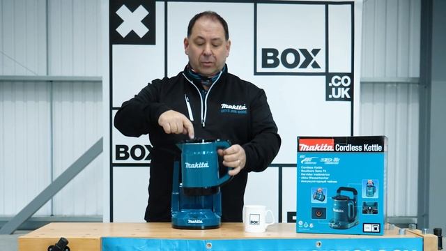 Makita's NEW DKT360Z 36V (2x 18V) LXT Cordless Kettle смотреть онлайн