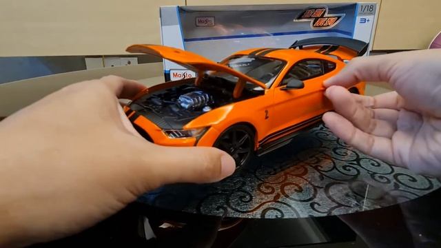 Mustang Shelby 2020 GT500 (Orange) by Maisto 1:18 Scale - Unboxing смотреть онлайн