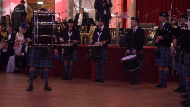 02 Vienna Pipes & Drums IAEA Ball 2019 смотреть онлайн