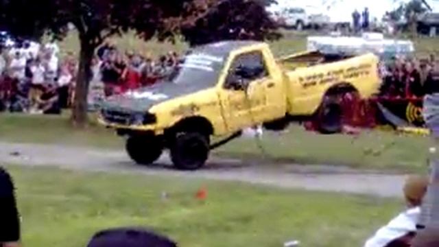 crazy hopping Ford Ranger, Scrape by the lake 2006 смотреть онлайн