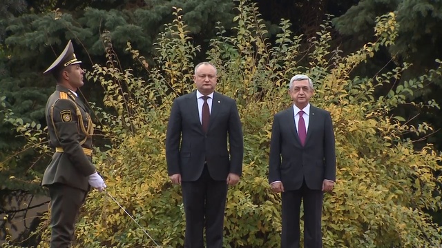 Սերժ և Ռիտա Սարգսյանները դիմավորել են Մոլդովայի նախագահին ու տիկնոջը