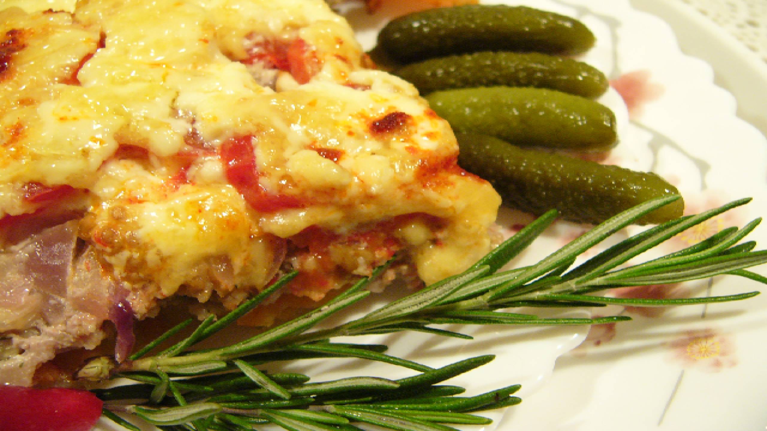 Запекаем картофель с мясным фаршем и сыром. Просто, вкусно, сытно. смотреть онлайн