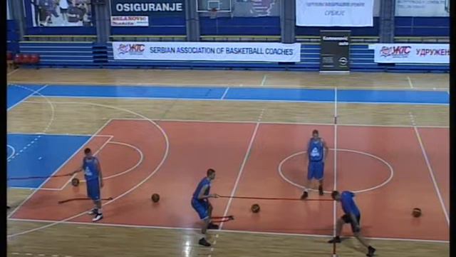 Francesco Cuzzolin - Brzina u kosarci i vaznost stava смотреть онлайн