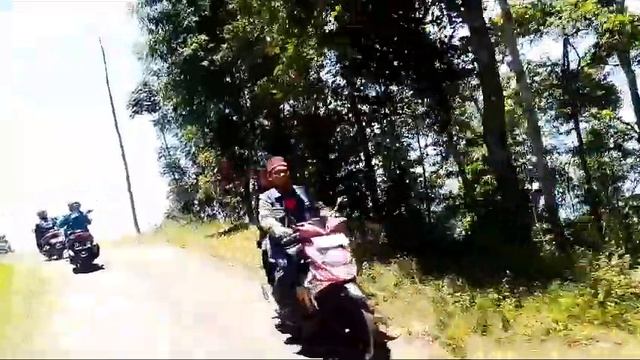 Perjalanan Nepal Van Java _1 смотреть онлайн