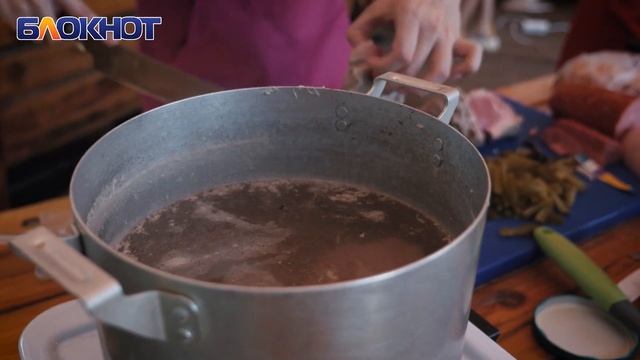 «Все мы немного крестьяне»: какой получилась сборная солянка у Татьяны Голуб смотреть онлайн