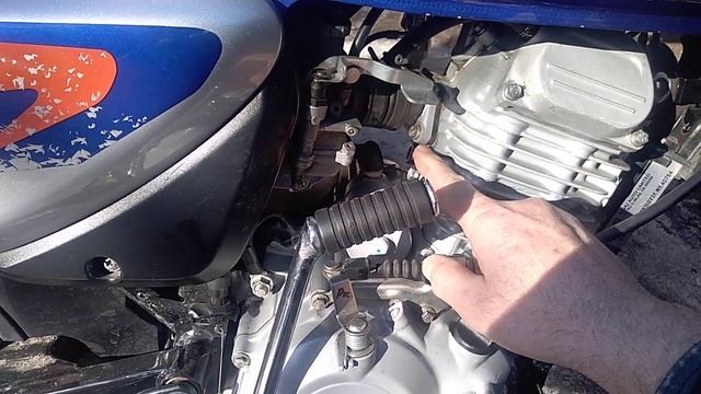 невозможность настроить карбюратор bajaj boxer , одна из причин. смотреть онлайн