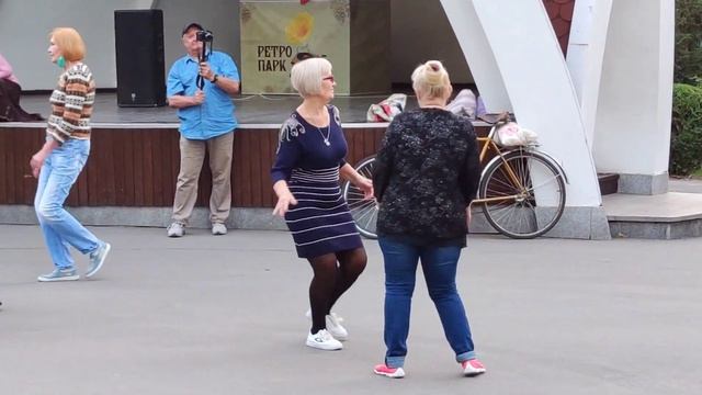 Kharkiv Харьков Танцы Парк Горького 2020 смотреть онлайн