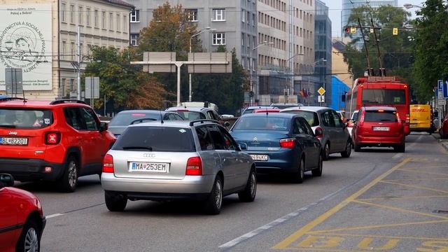 Dopravný kolaps v Bratislave (Traffic Collapse) 23.10.2020 смотреть онлайн