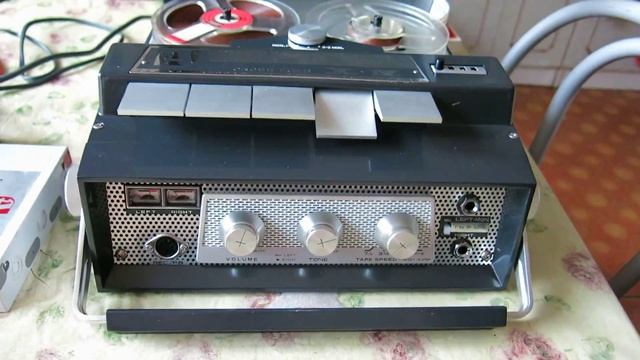 AKAI X-IV смотреть онлайн