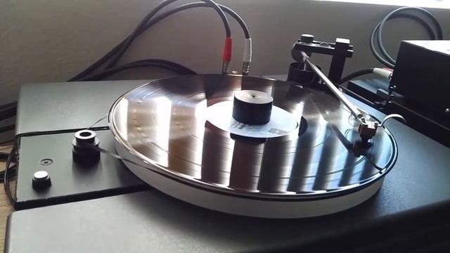 Well Tempered Classic Turntable Stereo System смотреть онлайн