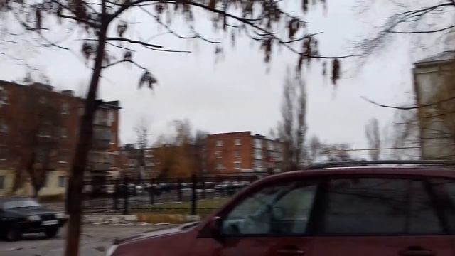 В Энгельсе затопило перекресток у станции скорой помощи смотреть онлайн