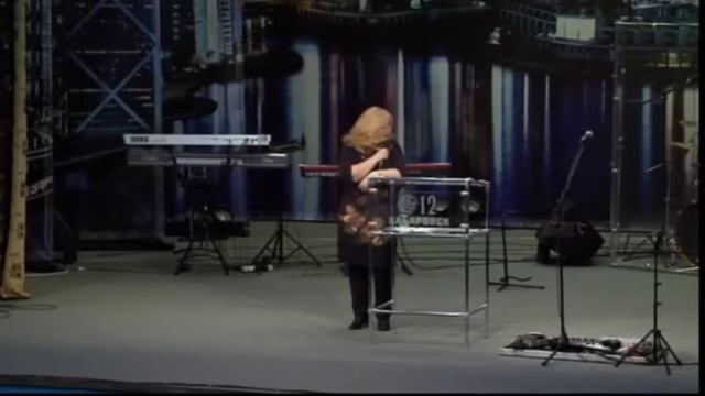 пастор Ирина Ильченко "Побеждая твердыни" смотреть онлайн