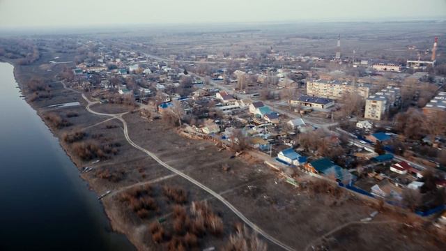 Над Кизанью вечер стелется смотреть онлайн