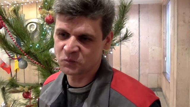 Сталевар мартеновского цеха "Запорожстали" Дмитрий Селезнёв смотреть онлайн