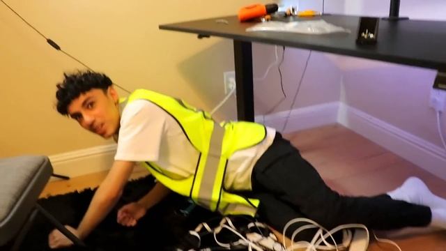 Transforming My Brothers Messy Room Into His Dream Gaming Setup! смотреть онлайн