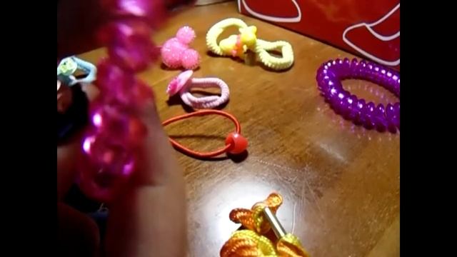 Резиночки и заколки, а также другие аксессуары для детей в школу или садик, часть 1 смотреть онлайн