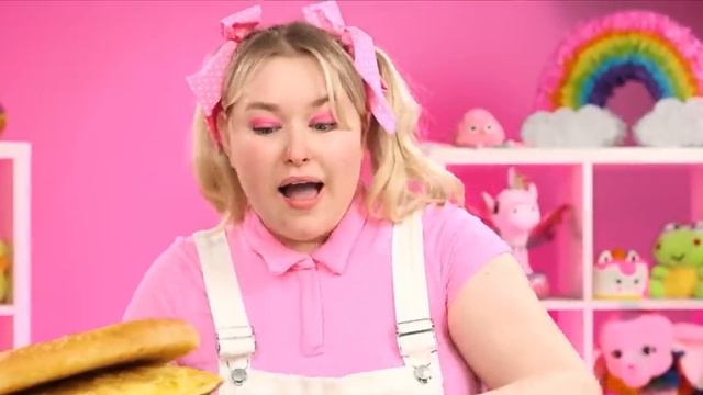 Кулинарный Челлендж: Уэнсдей Против Бабушки | Вкусные Рецепты от Fun Teen смотреть онлайн