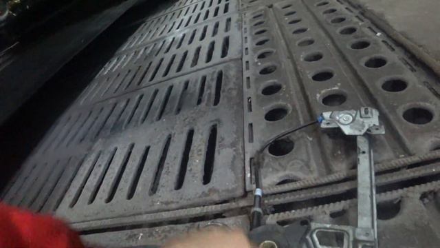 W140 замена стеклоподьемника. смотреть онлайн