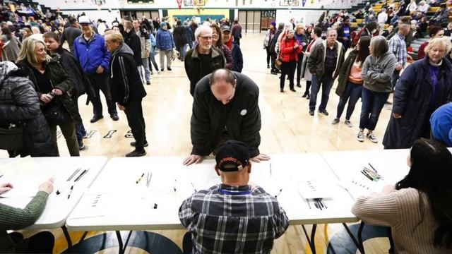 6 USA Primaries and Caucuses смотреть онлайн