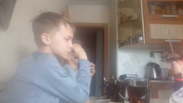 Едим сухари я хотел сильно пить смотреть онлайн