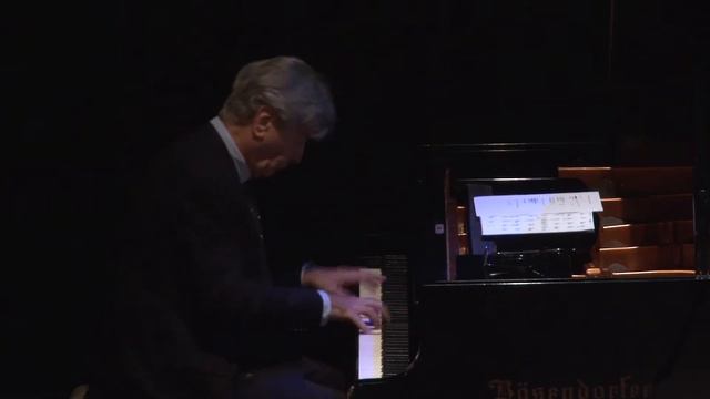Alberto Favero, Festival de Jazz MDQ "Solo Piano" CARAVAN Duke/ Tissol. смотреть онлайн