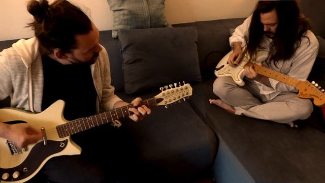 Sofa Session 28 (12.05.20): Danelectro 12 vs Fender Strat смотреть онлайн