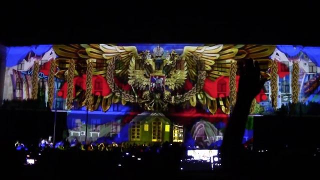 Световое шоу и салют на день города Симферополя 2022 года смотреть онлайн