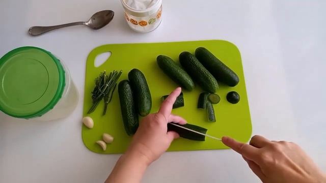 Купили овощи и ягоды на рынке на зиму + цены. Малосольные огурцы "в пакете". смотреть онлайн