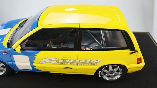 INNO 1:18 HONDA CIVIC Si E-AT Gr.A Tuned 1985 with Display Cover and based (IN18R-EAT-SP85) смотреть онлайн