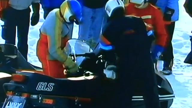 They Never Give Up - Lynx 1989 Lineup Video смотреть онлайн