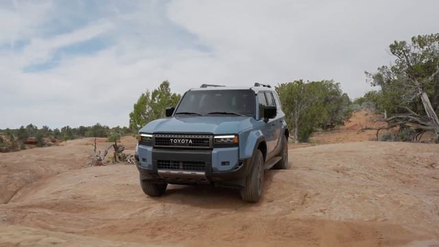 Toyota Land Cruiser 250 Vs Toyota Land Cruiser 300 Series Comparison