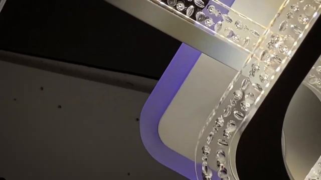 Управляемый светильник QUADRO 8170 5 лепестков 90W 364000K пульт Oreol смотреть онлайн