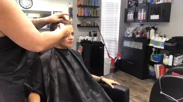 Stunning Undercut Women Of Instagram смотреть онлайн