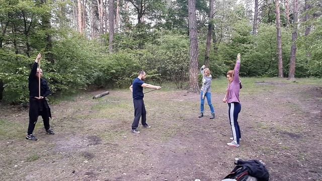 Практика тайцзицюань Потягивания Безсмертного ЧжунЛи Цюаня смотреть онлайн