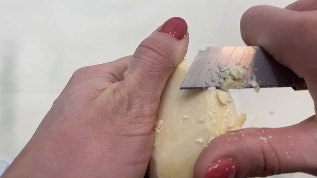 ASMR РЕЖУ ПРОГОРКШЕЕ МЫЛО ОТ НЕВСКОЙ КОСМЕТИКИ смотреть онлайн