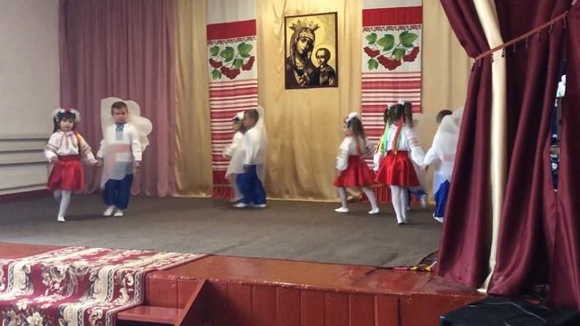 Святкування Дня захисників та захисниць України. Вихованці ЗДО (ясла-садка) "Сонечко". 1 смотреть онлайн