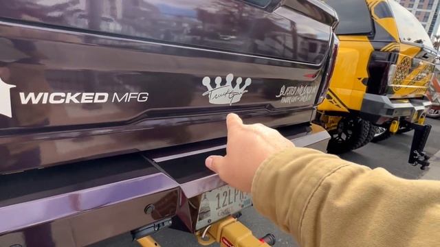 Shawn Bake's AT4 Gmc at SEMA 22 смотреть онлайн
