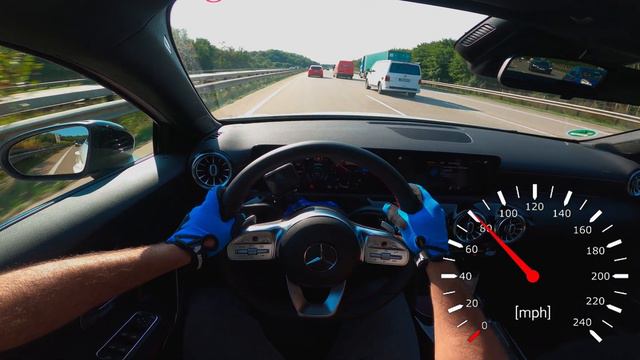 Mercedes Benz A250 LIM.: Top Speed смотреть онлайн
